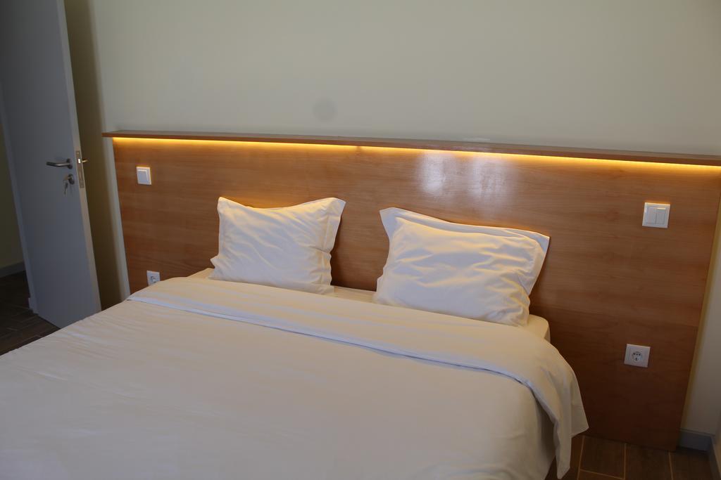 Estreito Da Calheta Calheta Place מראה חיצוני תמונה